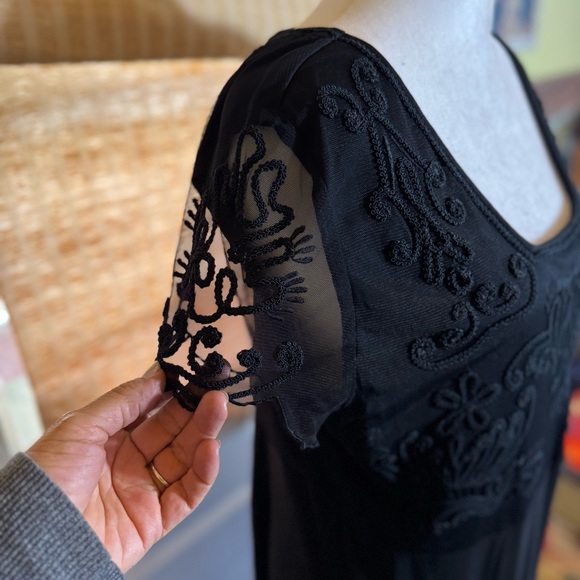 Soft Surroundings Black Dress Raised Embroidery Flutter Lace Sleeves Size Large - Picture 3 of 11